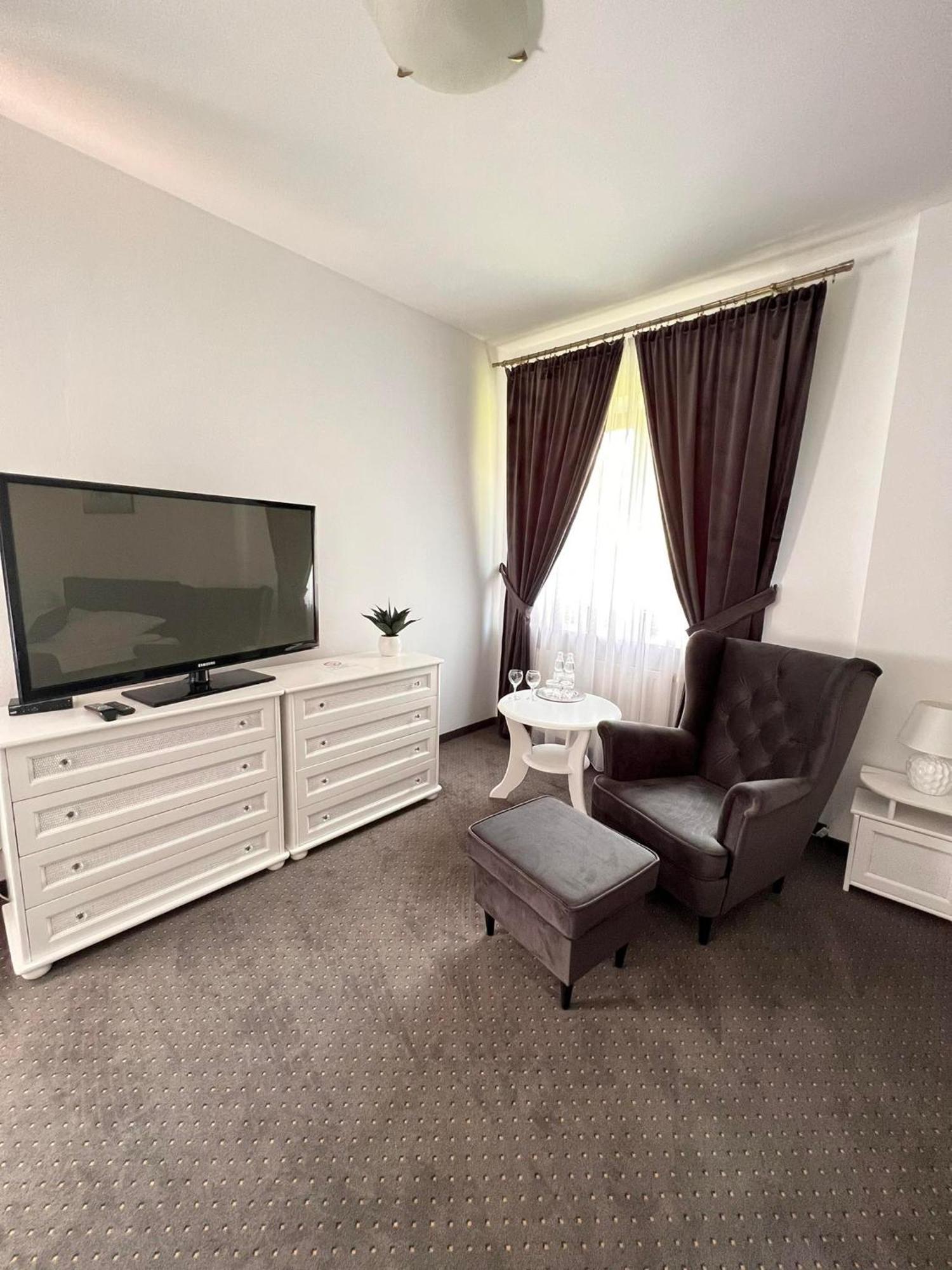 Hotel Park Opoczno 외부 사진