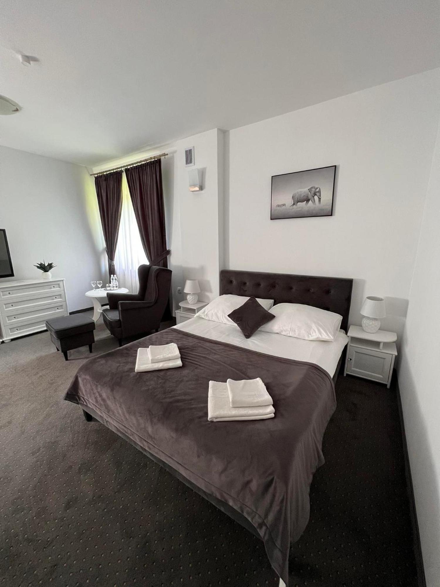 Hotel Park Opoczno 외부 사진