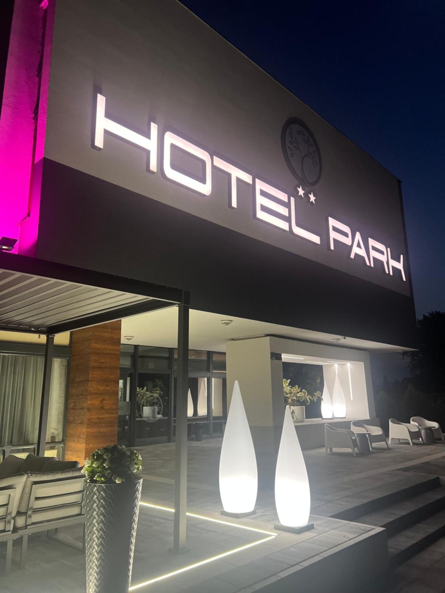 Hotel Park Opoczno 외부 사진